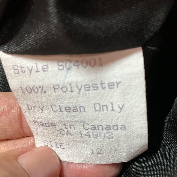 GIOVANNI Black Cropped Blazer Goldtone Buttons Double Breasted MADE IN CANADA 12 - Picture 8 of 9